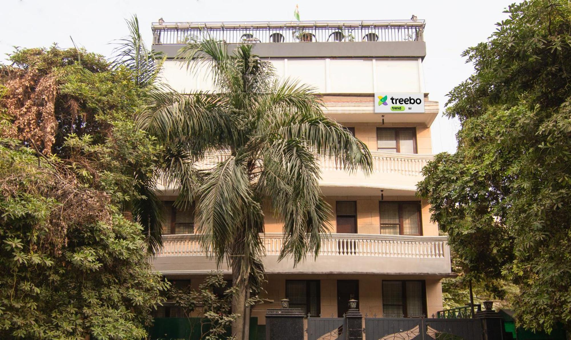 Super Townhouse Sushant Lok Phase 1 Formerly Hotel Neven Gurgáon Exteriér fotografie